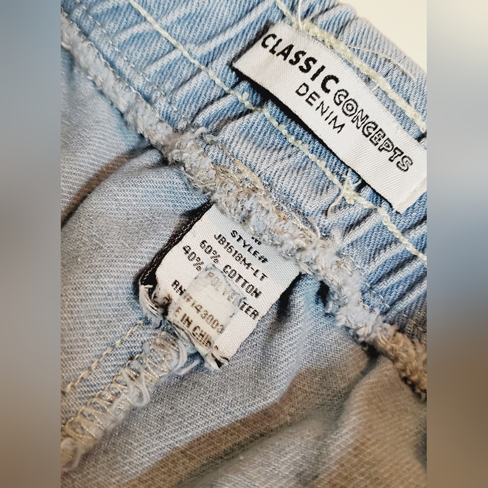 Classic Concepts Denim Pull On High Waisted Women's Paper Bag Jean Shorts Sz MD - Picture 4 of 5